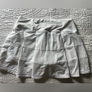 Lululemon Pace Rival Mid-Rise Skirt